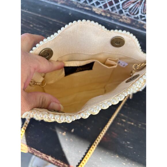 Mary Frances Seaside Beaded Crossbody Handbag - Picture 6 of 11